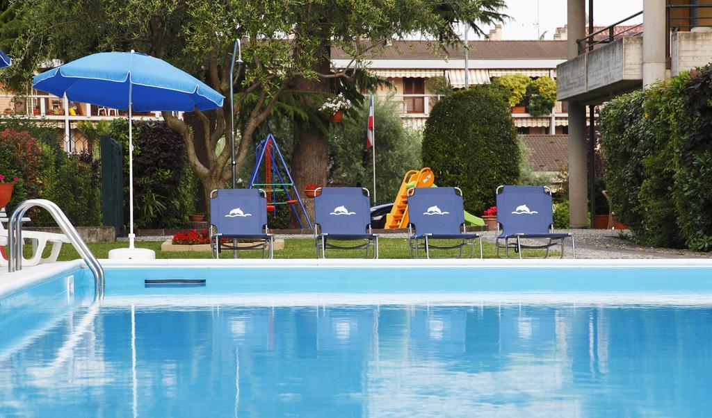 Residence Spiaggia D'Oro Desenzano del Garda Exterior foto